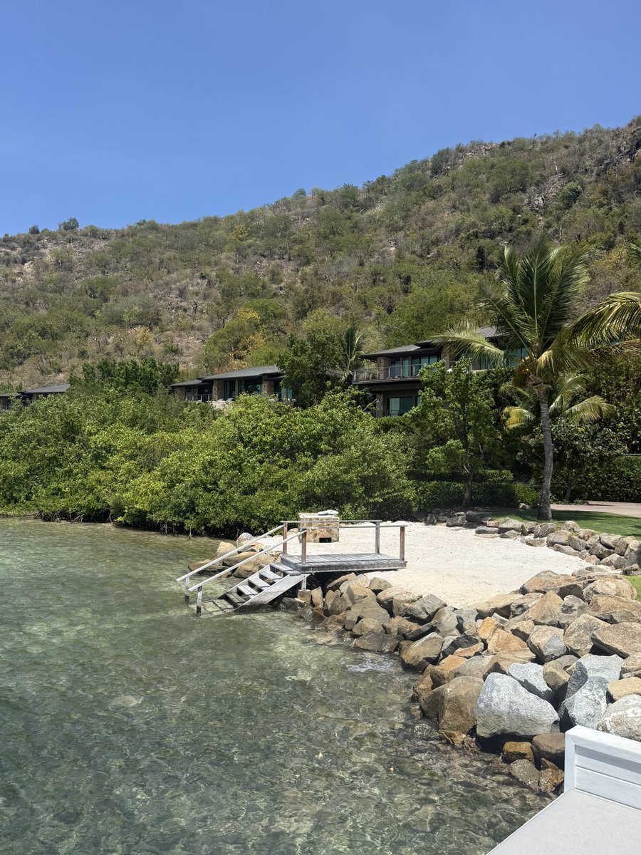 MartinLitwak's tweet photo. Lindo día en Tortola…
#BVI #BritishVirginIslands #BVILove #Caribbean #VirginIslands
#BVISecrets #IslandLife https://t.co/nXH7cihHf9