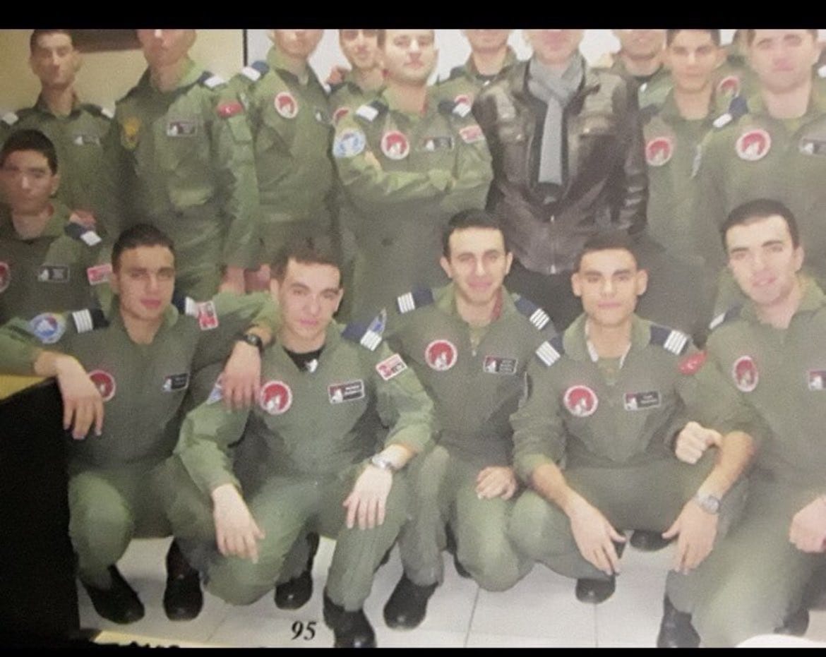 asefer2129's tweet photo. Yıllar geçiyor ama mağduriyetler sona ermiyor
Kaybedilen gençlik geri gelmiyor Adaletin üzeri hergün biraz daha fazla kapatılıyor
Hukuk bekleyenlerin umutları gün geçtikçe tükeniyor

AskeriÖğrenciye Adalet https://t.co/CEOJ4LfHdA