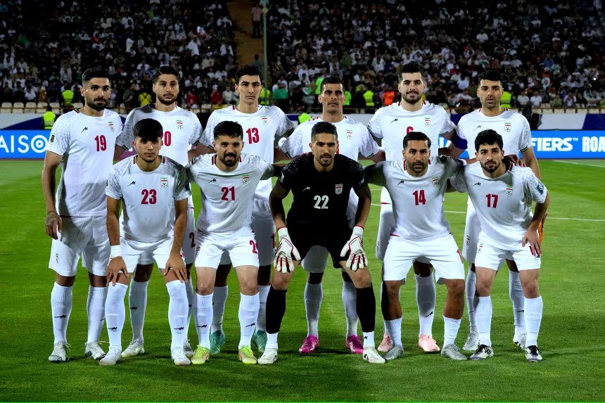 ActuFoot_'s tweet photo. 🚨 LES IRANIENS 🇮🇷 ONT ENFIN LEUR VISA POUR LES ÉTATS-UNIS 🇺🇸. 🛫🪪✅

Ils ont été réalisés à l'ambassade américaine de Turquie avec une grande insistance de la FIFA auprès de Washington pour éviter un nouveau scandale.

🗞️ @Romain_Molina https://t.co/GS67f4LTYW