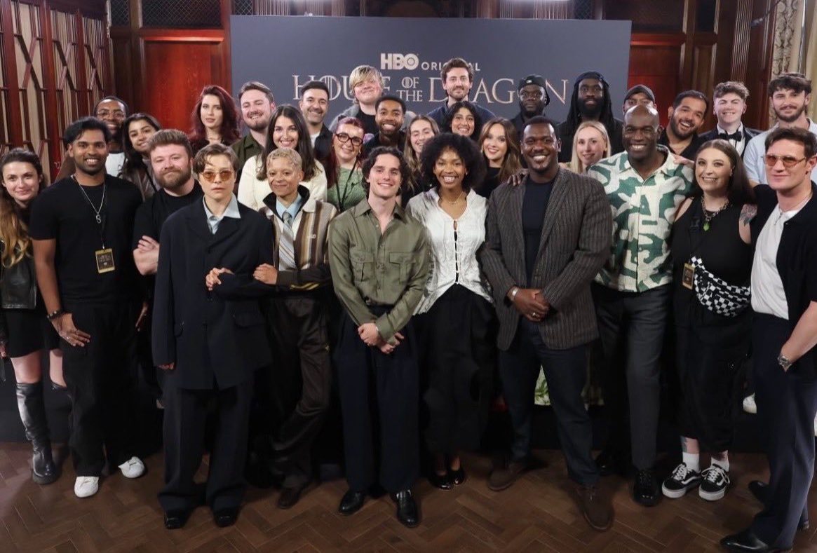 thinkjacegan's tweet photo. Harry and the cast of HOTD 🤍 https://t.co/iW68RQqR5z