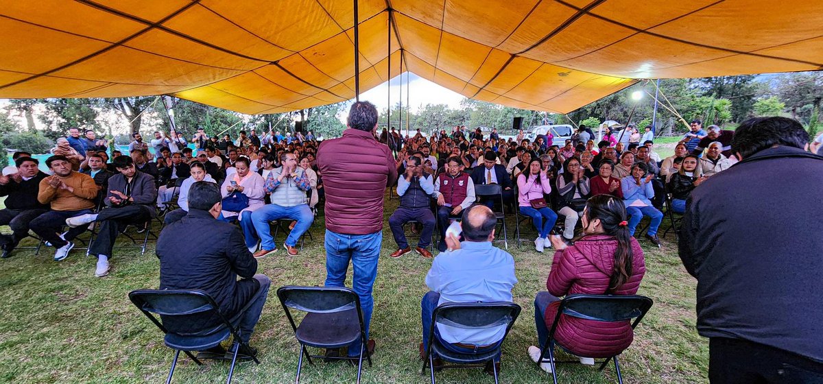 DavidMtzTlax's tweet photo. Saludamos a nuestro amigo Alfonso Sánchez García @sanchezgarciatx  en Santa Cruz Tlaxcala. Siempre es un gusto compartir un momento y enviar buenos deseos. 

¡Que sigan los buenos tiempos! 👌 https://t.co/UI48Silyil