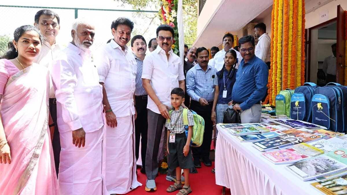 slmalimsw's tweet photo. @Vasisubha1 @TVKVijayHQ @CMOTamilnadu மு.க.ஸ்டாலினுக்கு நன்றி https://t.co/pNFtioDhqE