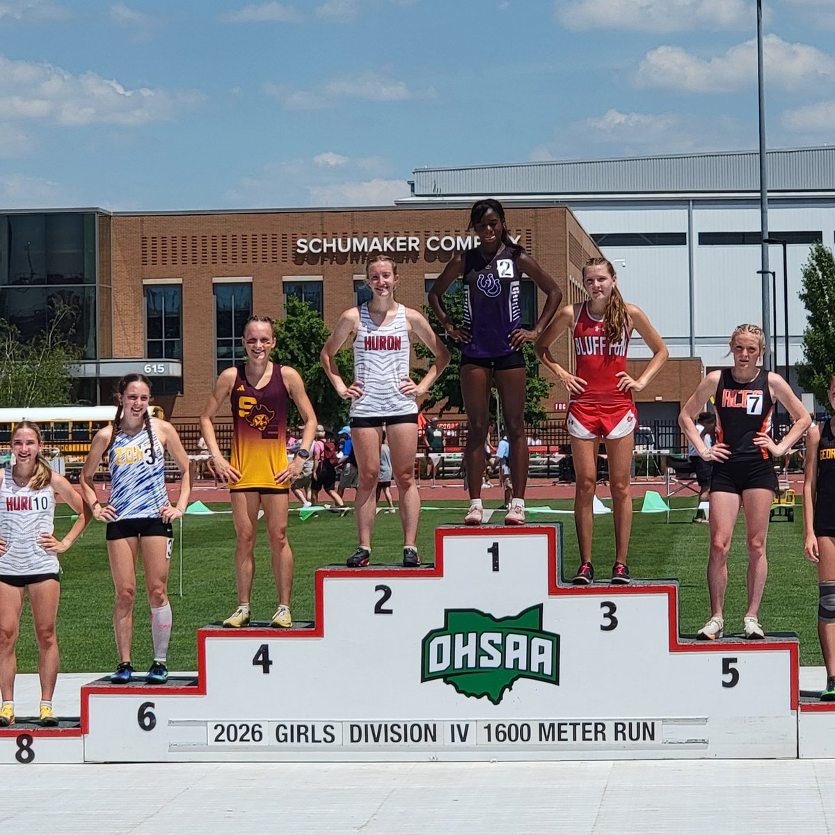 MFCSD_Riders's tweet photo. 🚨STATE CHAMPION ALERT 🚨 
Congratulations to Alanna Williams
OHSAA State Champion in the 1600m
(4:55:17)
Go Riders!!!
🏆🥇🏆🥇🏆🥇🏆🥇 https://t.co/9c2NxPv0Cx