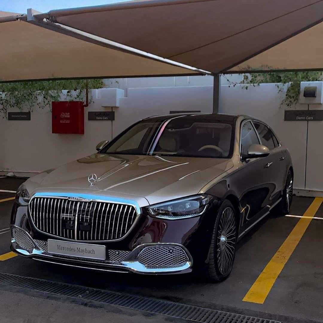 _3ks_'s tweet photo. The way that massive grille catches the shadows under the canopy is pure intimidation. It doesn't need to provoke you; its presence does all the talking. 🖤 https://t.co/0gmSaboj12