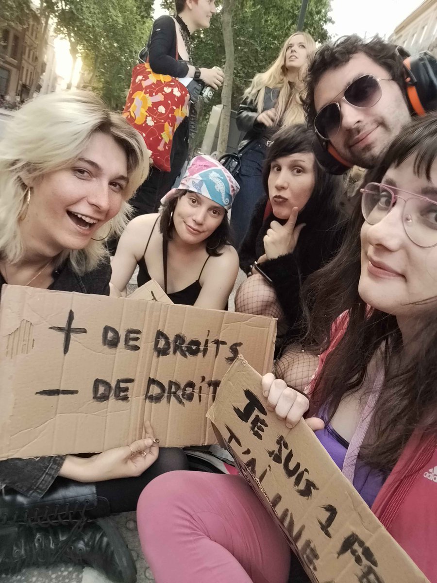 AbsintKoch's tweet photo. https://t.co/wlxIEr8yKC