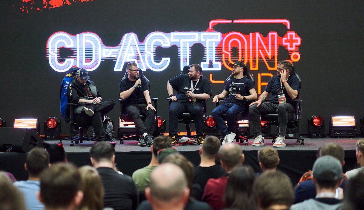 cdaction's tweet photo. CD-Action Expo foto dump 7 📸 

Panele dyskusyjne podczas CD-Action Expo 2026 przyciągnęły tłumy i pokazały, że o grach można rozmawiać godzinami. 

Który panel podobał się Wam najbardziej? 

 fot. @WildHugeDot https://t.co/A4ujGr0vat
