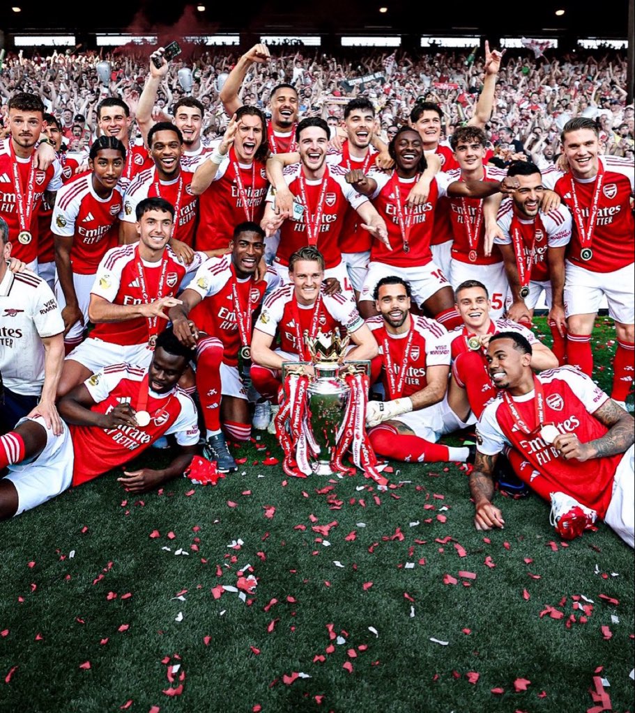 HassanGooner10's tweet photo. حقق ارسنال 44 فوز في الموسم المنقضي بكل البطولات - رقم قياسي في تاريخ النادي 

حقق ارسنال نسبة انتصارات وصلت لـ 70% - الأعلى بموسم واحد بتاريخ النادي 

استخدم ارسنال 31 لاعب مختلف ، 9 منهم لعبوا 50 مباراة او اكثر هذا الموسم.

حافظ ارسنال على شباكه 32 مرة - اكثر فريق في اوروبا. 🏆 https://t.co/Rws1ShX8Q9
