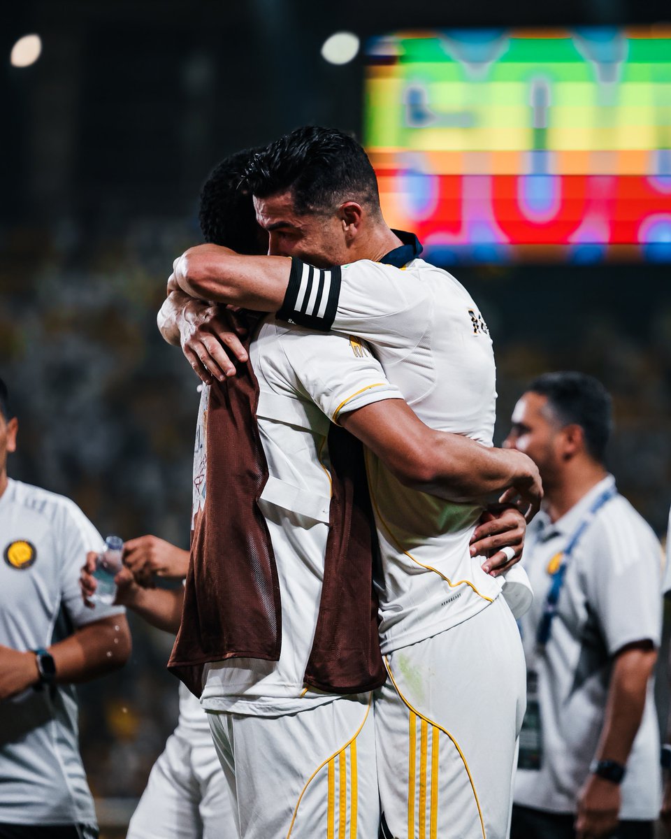 i092f's tweet photo. رونالدو وانجيلو حبببب عظظييييم لهم🥺❤️❤️❤️❤️ https://t.co/nJFXpweaEc