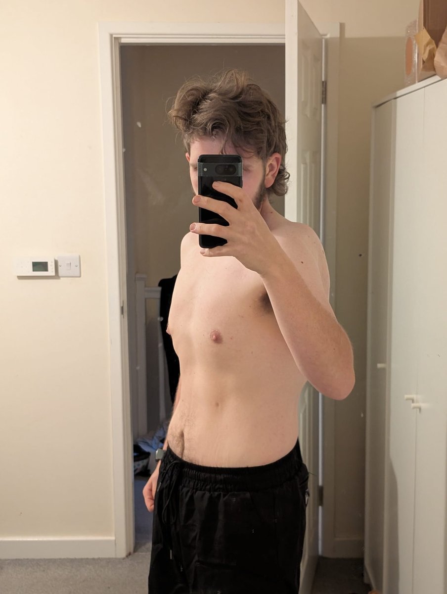 ledwards1996's tweet photo. Body dysmorphia is so real because in my head I genuinely still think I look like this, when in reality I KNOW I am the second picture, but to everyone else I still feel fat as fuck it's mental. 

(First picture is AI Generated to match the 120KG I started at last year) https://t.co/hkvt8Vl3R1