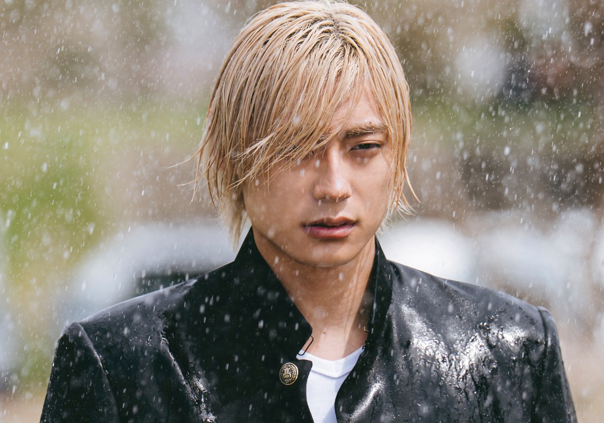 TVGweb's tweet photo. M!LK・山中柔太朗×超特急・髙松アロハ
映画「純愛上等！」
初動1か月でFOD歴代No.1に👑

ケンカ×同居×純愛の破壊力
ぶつかり合いながら惹かれ合う2人…

ファンへ感謝のコメントも💭
山中「すごくびっくりしています」
髙松「本当にありがとうございます!!」

https://t.co/aWnb1wKitK

#FOD https://t.co/aqSIZwYqfl