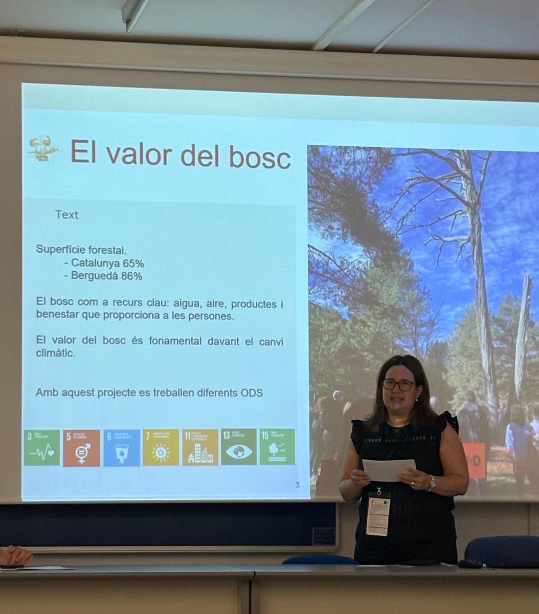 BibliotecaBerga's tweet photo. Les biblioteques som #RefugiDelConeixement i la cultura.

Presentem el #biblioLabxbm Explora el bosc que t’envolta, un projecte de ciència ciutadana per descobrir i valorar el patrimoni forestal berguedà.

 @ExploratoriRN  @BibliotecaBerga 
#18JCID #BenvingudesALaResistència https://t.co/nXKWPeL8wv