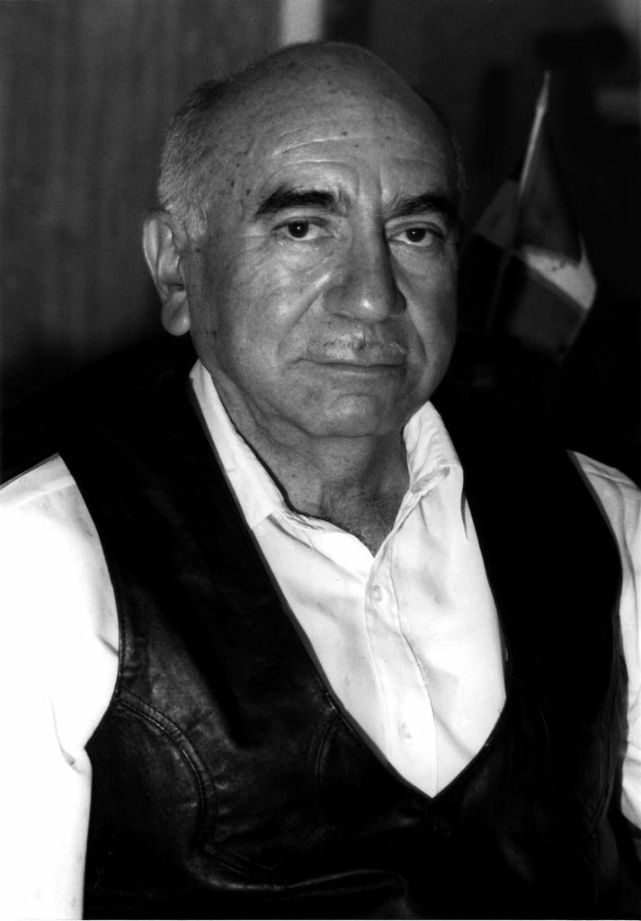 inaoe_mx's tweet photo. Este viernes 5 de junio se conmemoran 100 años del natalicio del astrónomo mexicano Enrique Chavira Navarete, quien dejó un legado importante en la astronomía moderna  en México. https://t.co/RwczPsbY5C