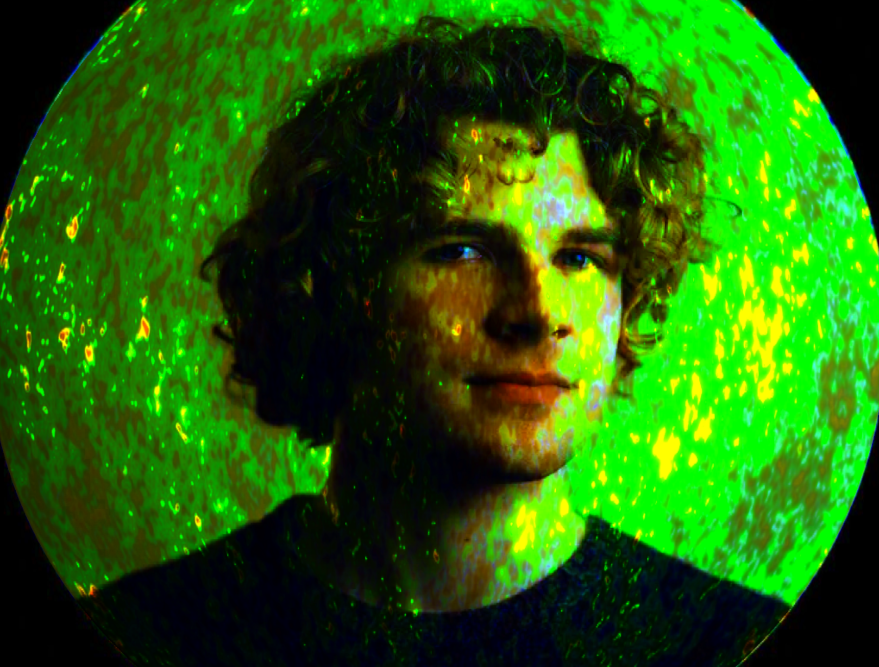 YourFriendBrand's tweet photo. 'Backrooms' director Kane Parsons is the first movie director to witness the creation of the universe.

"It was pretty cool"

He's only 13.8 billion years old

Source (@DiscussingFilm) https://t.co/RSJYNcKrLE