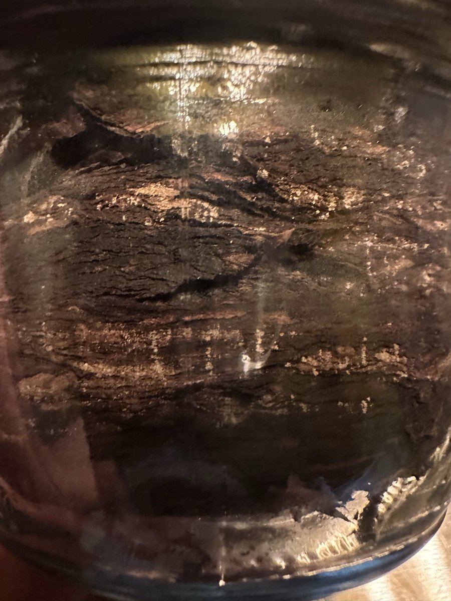 bj221_'s tweet photo. Up next, 16 year old Gawith Hoggarth Dark Flake. This only gets better with age! https://t.co/ldcILObgWa