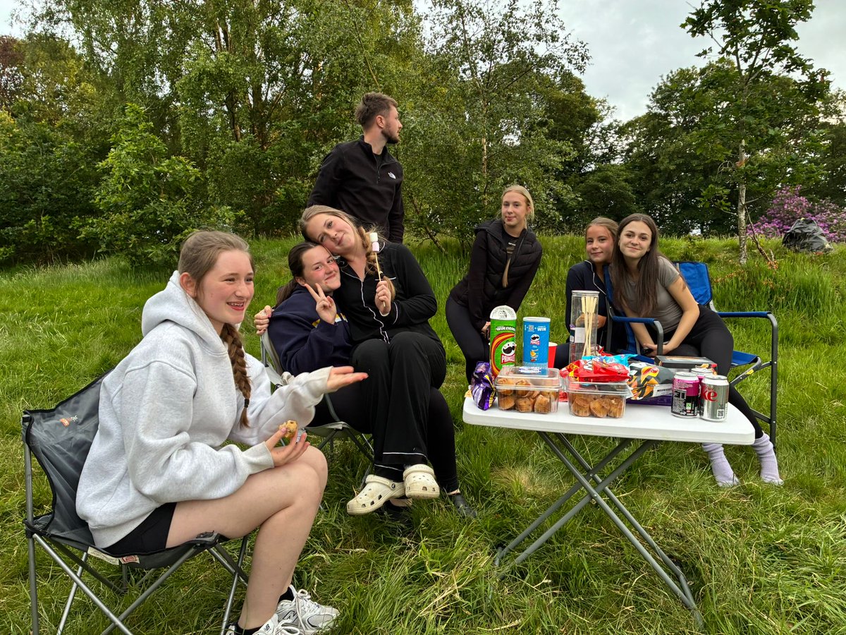 WMount's tweet photo. Our students are all set up for their Duke of Edinburgh camp! Looking good guys 🙌🏼 #DofE https://t.co/KFUxDcrmK2