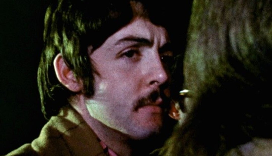cicadasio's tweet photo. ''Mr. McCartney, do you have an armpit fetish?''

Paul asf asf: https://t.co/IlcaFLFmsT