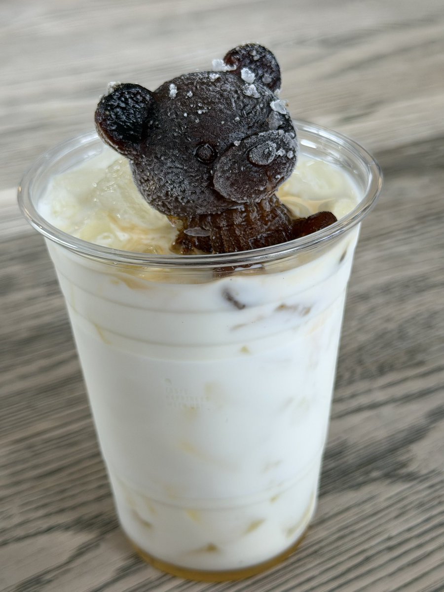 simplynvm's tweet photo. A teddy bear latte. https://t.co/hrF8s8PvW6