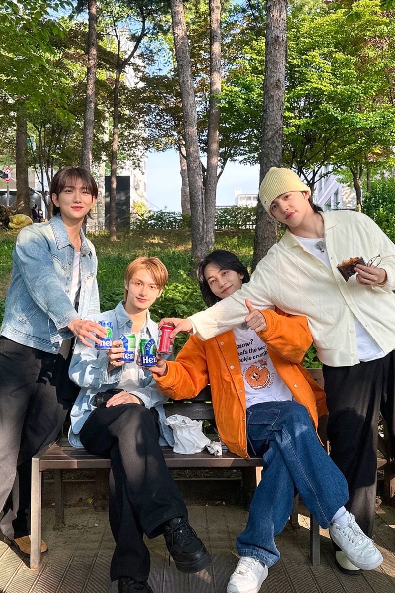 86wjm's tweet photo. 95Z w JUN 💞💖💗💕💝💘😢 https://t.co/fFszDzQ9l5