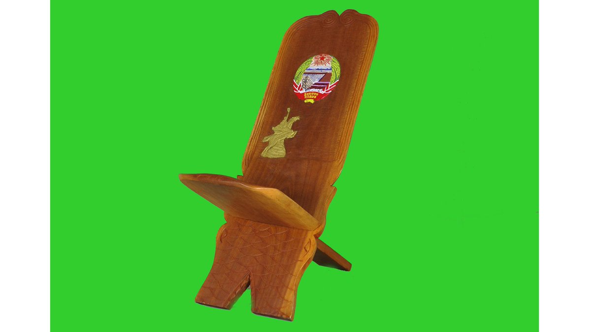 KFAintercomsec's tweet photo. This wooden chair was gifted to Marshal KIM JONG UN in August 2017 by the Guinean National Committee for the Study of Kimilsungism-Kimjongilism. It shows the national emblem of the DPRK and the Chollima Statue reflecting the heroic spirit of the Korean people. https://t.co/NADtY2eXFo