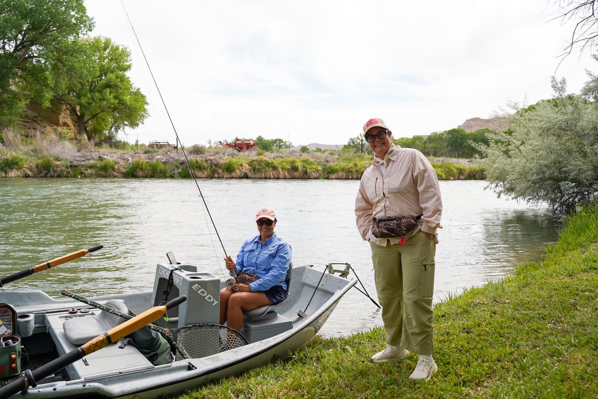 NMOilAndGas's tweet photo. NMOGA was thrilled this week to connect with members &amp; community supporters for a full day of outdoor fun, followed by an evening reception, bringing people from the San Juan Basin &amp; across the state together!

#nmoga #sanjuanbasin https://t.co/WWmqFFpuEd
