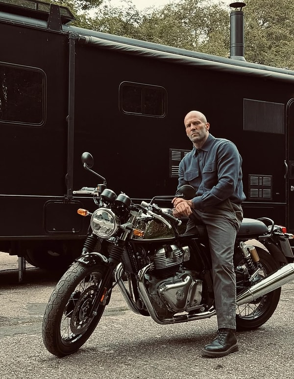 sinebpt's tweet photo. “Jason Statham Bisikletimi Çaldı” filmi 2027'de vizyona girecek.

Jason Statham rolünü Jason Statham canlandıracak. https://t.co/PFliDBW6Fn