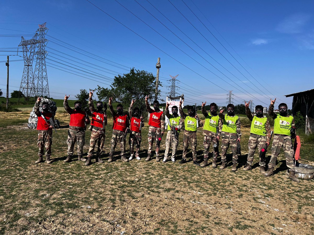 akyaziulku's tweet photo. Akyazı Ülkü Ocakları Olarak sosyal faaliyetler kapsamında Paintball etkinliğimizi ocağımızın genç Bozkurtlarıyla bir arada gerçekleştirdik. 
 
Var Olsun Ülkü Ocakları 🇹🇷🇹🇷 https://t.co/UsJL8iwu6S