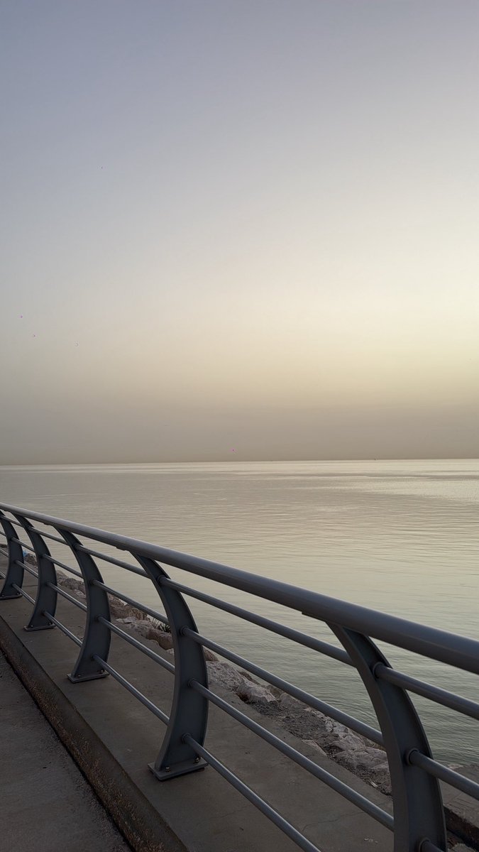rivn3l's tweet photo. al Khobar 🌅🌊✨ https://t.co/4BZln856Wj