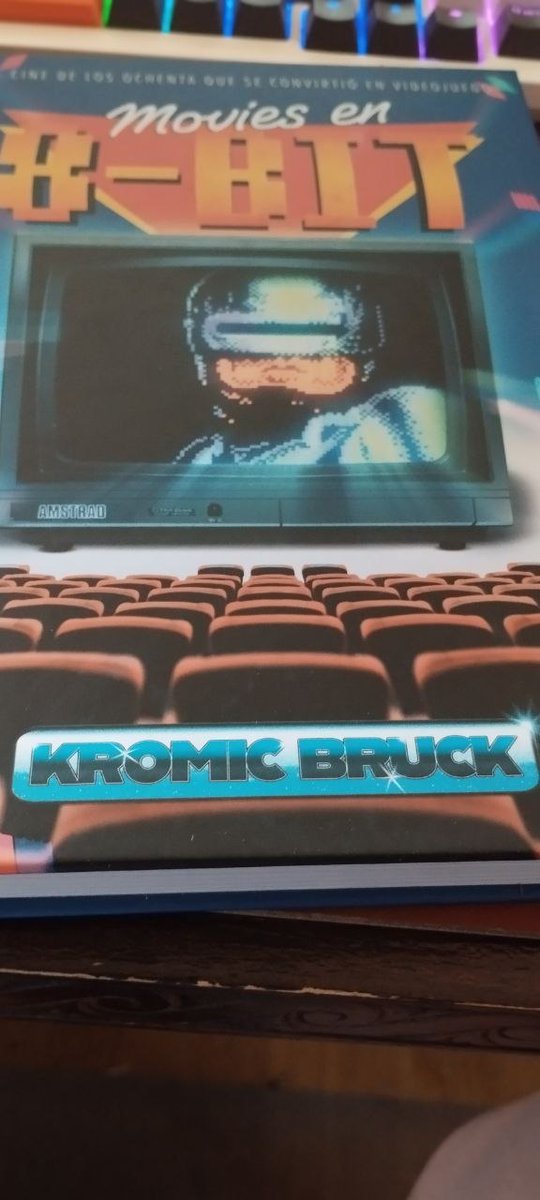 aquilespresento's tweet photo. @KromicB Ya le tengo!!!, está genial, enhorabuena amigo, excelente trabajo, vaya chute de nostalgia. Un abrazo! #moviesen8bit https://t.co/87Fk2FwDhK