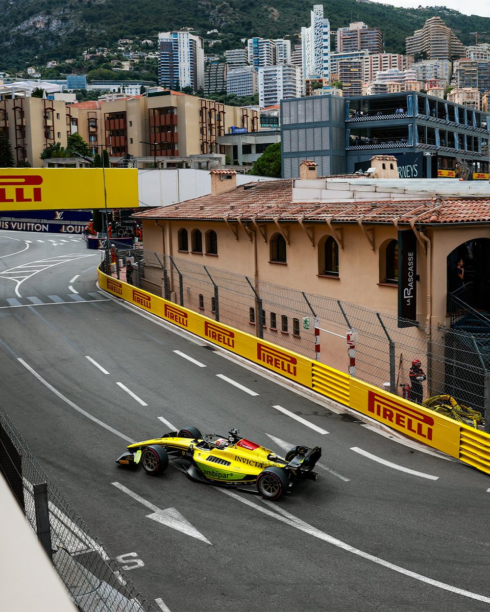 insideFDA's tweet photo. Rafa’s first F2 pole, what a lap that was 😮‍💨🔥 https://t.co/gthZNLf024