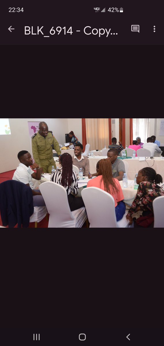 MagentaGirlsNGO's tweet photo. @francis_ogweng @JennLMontG Men and boys have a vital role to play in preventing #GBV. Positive masculinity means standing up against violence, supporting equality, and being part of the solution.
#PositiveMasculinity #YouthChampions #EndGBV https://t.co/srPoj80FXx