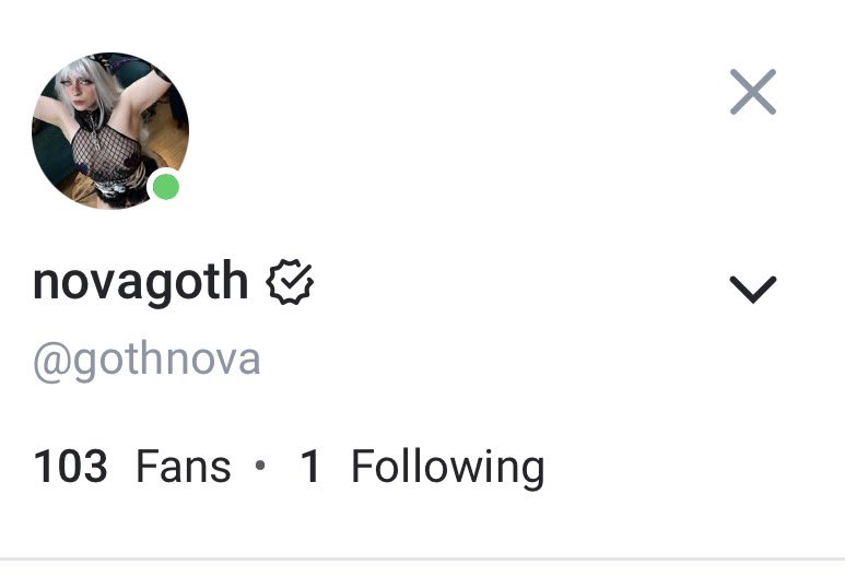 NotNovaGothic's tweet photo. holy moly thank you for 1000000000 subs 😚 https://t.co/MrmjUkhfjh
