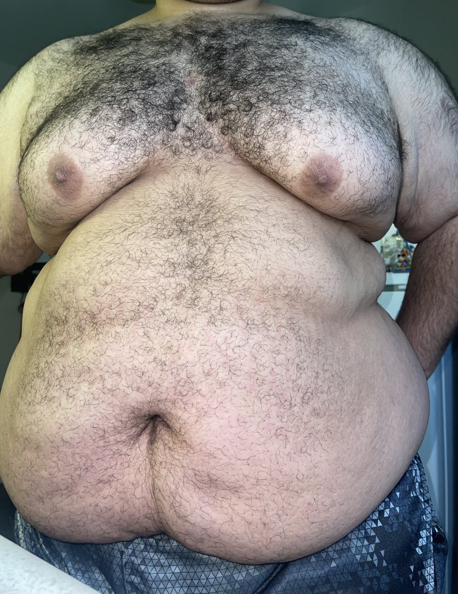 tornvdowvtch's tweet photo. chest hair is insane today🐼 #gaybear #fatboyfriday https://t.co/5Az1RQeHVX