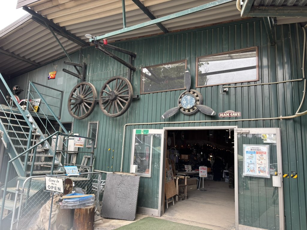 EAST2107's tweet photo. 今まで散々来てたのに定例会はお初ってマジ？ https://t.co/kJIWWVjjIJ