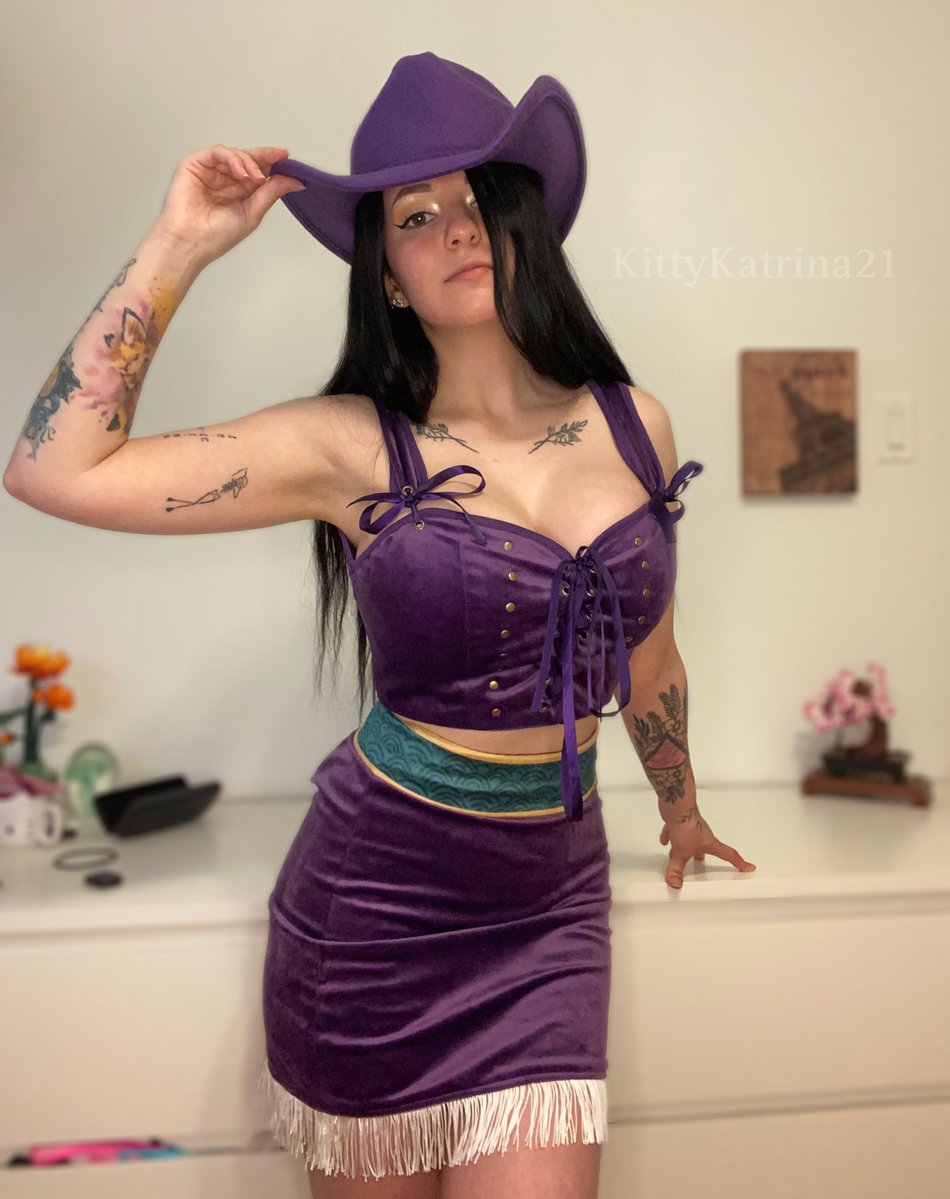 KittyKatrinaa tweet media