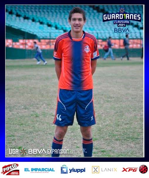 elrishibringas's tweet photo. @brvdgvrcxv @davidtheled_ @yoba_77 @FanPumaOficial Dudaria que fuera canterano 100% de Monterrey. https://t.co/yfdNVIAGmx