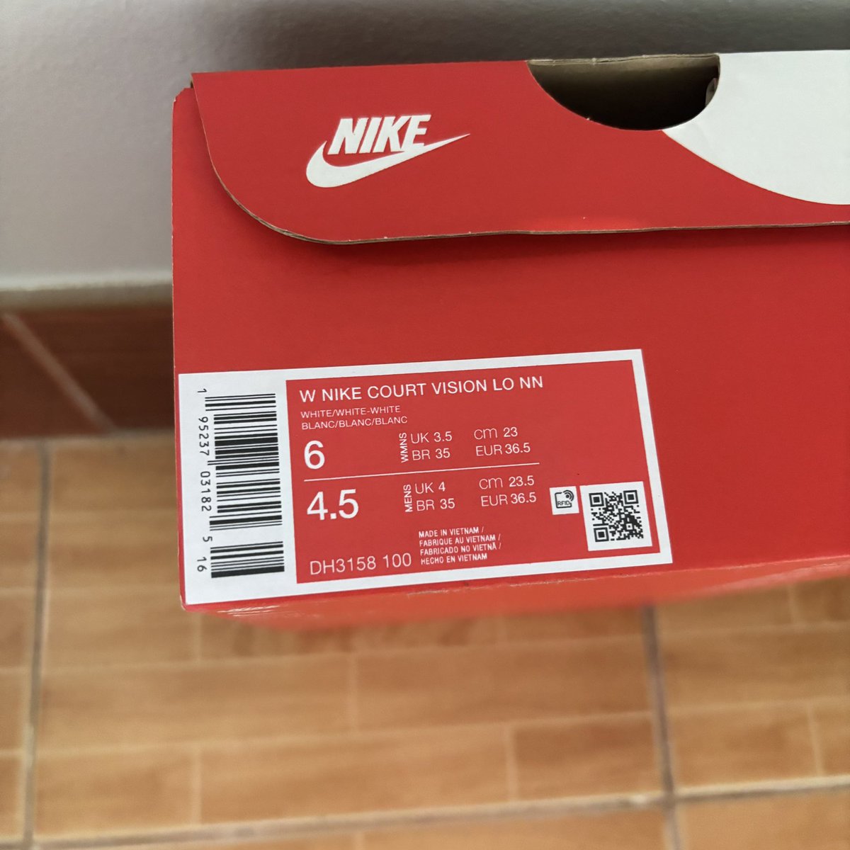 jpcooyl's tweet photo. ส่งต่อ รองเท้า Nike

size 23 cm / 36.5 eu

1,119 รส. พร้อมกล่อง

#ส่งต่อรองเท้า #ส่งต่อnike https://t.co/Xkp0g3qoeJ
