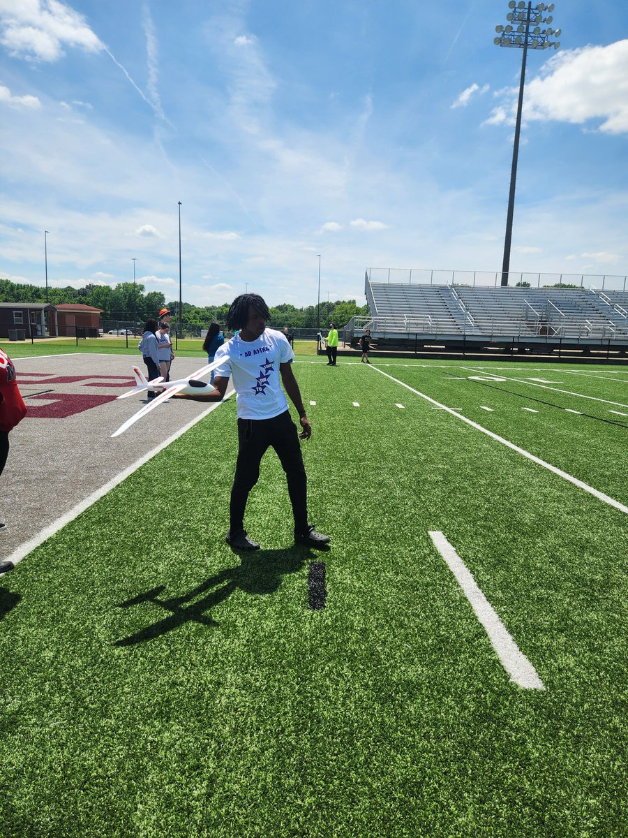 EaglesHLHS's tweet photo. PSAT Camp 2026! #famiHLy #TeamDCS https://t.co/mlHDObK5G1
