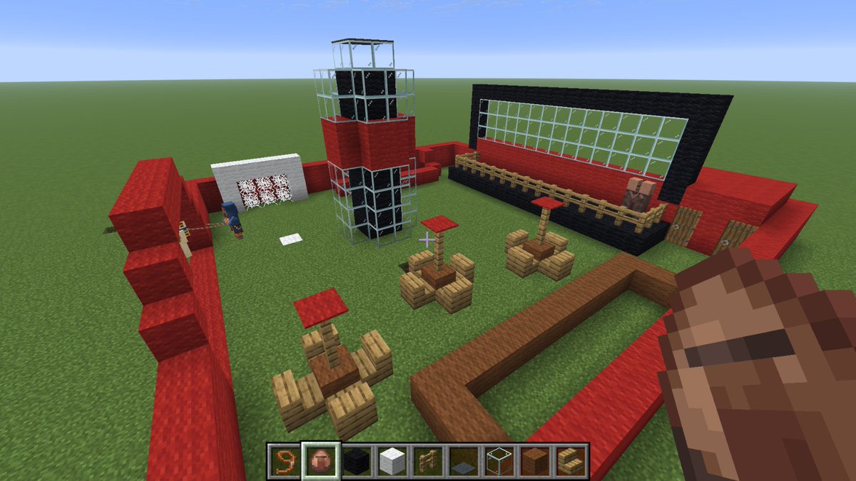 GoshiDS's tweet photo. Hoy me di un gusto como profe integrando videojuegos al dictado de clases y salió espectacular.

Diseño y ambientación de eventos maquetados en Minecraft por alumnos de Gestión Deportiva de UADE. https://t.co/BF5f71k9uf