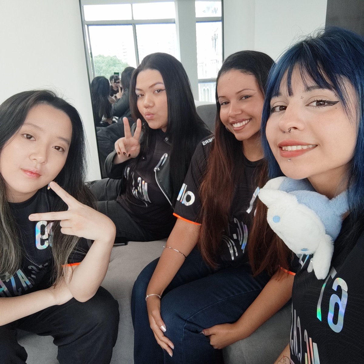Sugu_owo's tweet photo. hj semis go LOS 🧡 https://t.co/AL7Ro5e94S