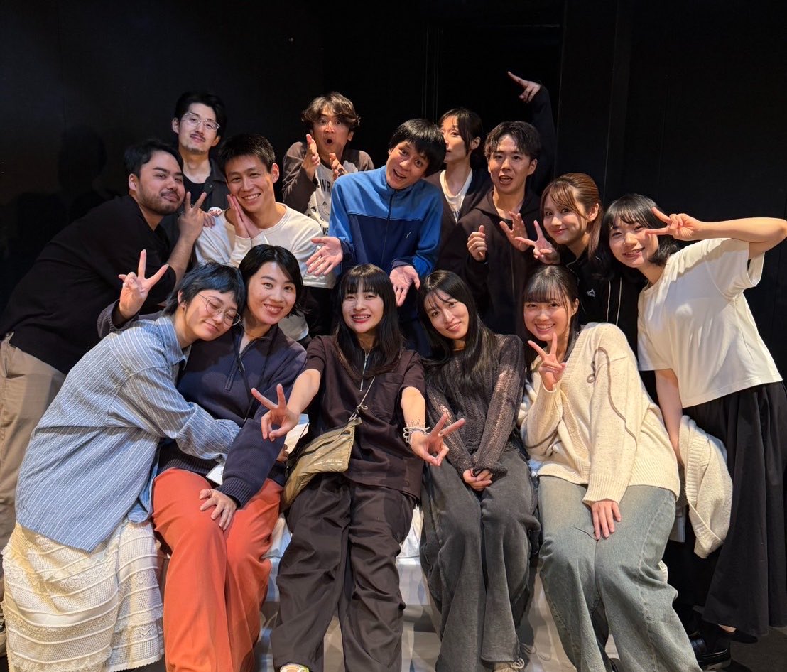 saki_sakurai38's tweet photo. おはよう🔆
昨日はたくさんのご来場誠にありがとうございました☺️

本日は【13時/17時】公演
開演30分前から当日券の販売ございます！
お待ちしてます𖤐 ̖́-
https://t.co/amQdQUv3vq https://t.co/O1kyRzcgko