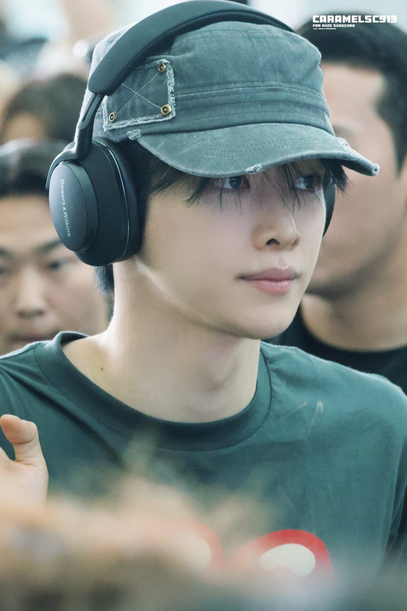 caramelsc913's tweet photo. 260606 ICN

#성찬 #SUNGCHAN #ソンチャン 
#RIIZE #라이즈 https://t.co/T9pkmvoKtt