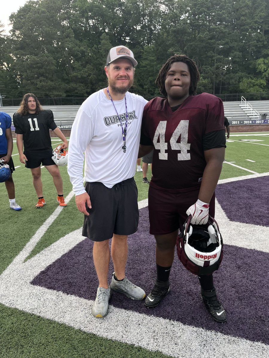 AmajPage's tweet photo. Had a great time at @OuachitaFB camp. I learned lots of techniques. Thank you for all the knowledge you have given me today and I will be applying it to my game. 
@CoachFletch72 @_K_Stew https://t.co/O2biPvlzkU