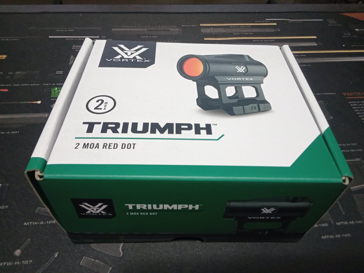 UskDual's tweet photo. my new gear…

vortex triumphキタ
かなりスッキリしたフォルム。
レンズシールド買わねば。 https://t.co/5Iv2HDYFm2