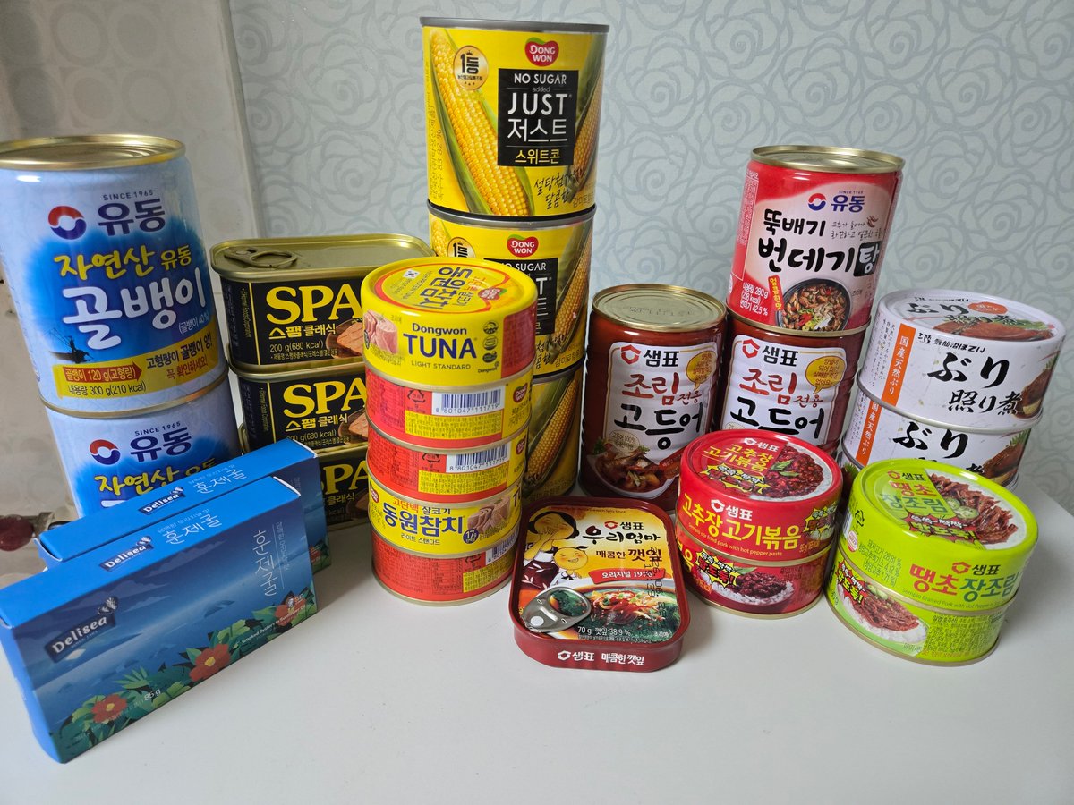 _ATGYU_'s tweet photo. 통조림을 잔뜩 사고싶었어요 https://t.co/MJ4V5JjIVq