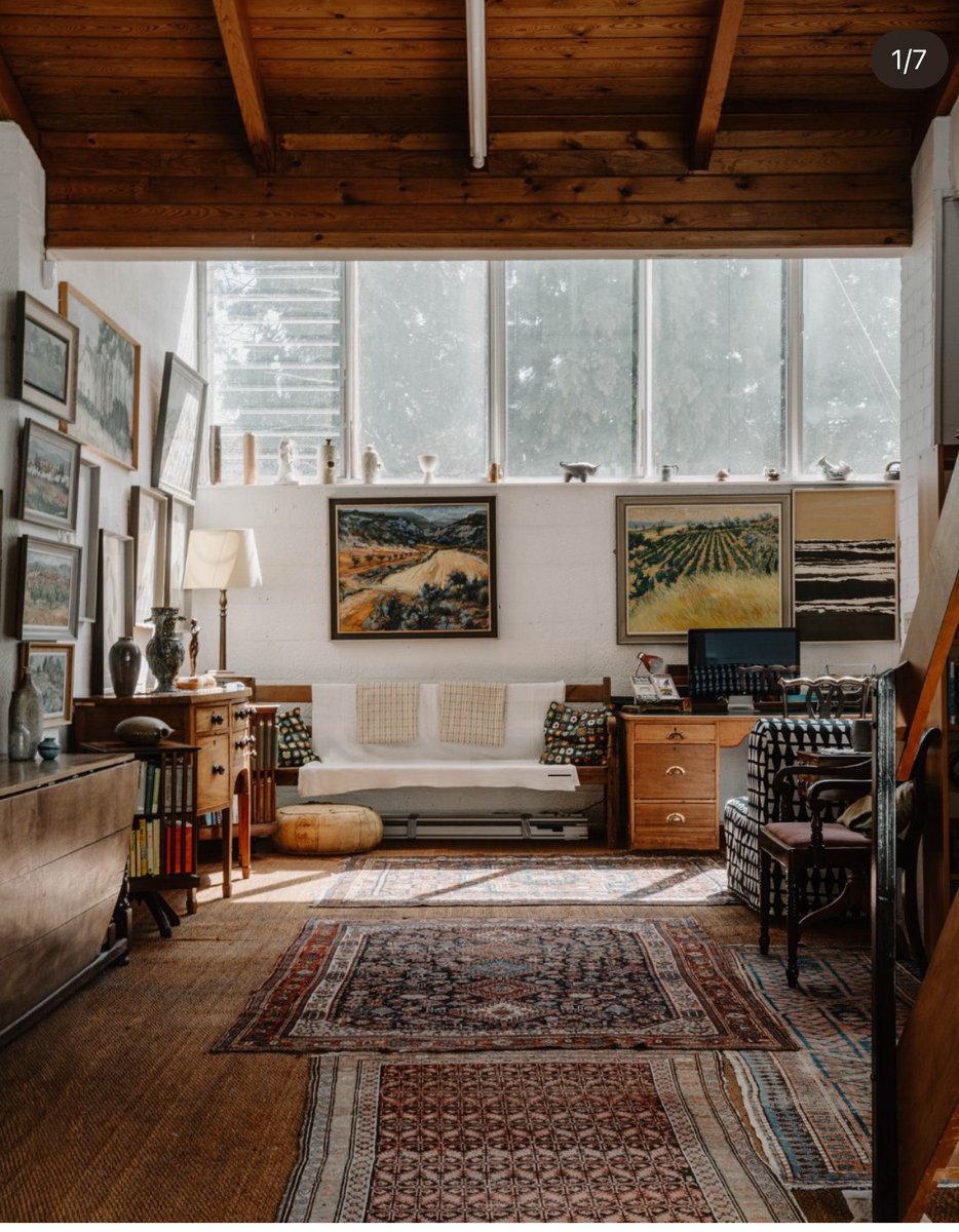arisroussinos's tweet photo. Stolen from Instagram, but I’m in love with the vernacular Edwardian artist’s cottage nature of English postwar suburban Modernism https://t.co/HfEaAVJVG3