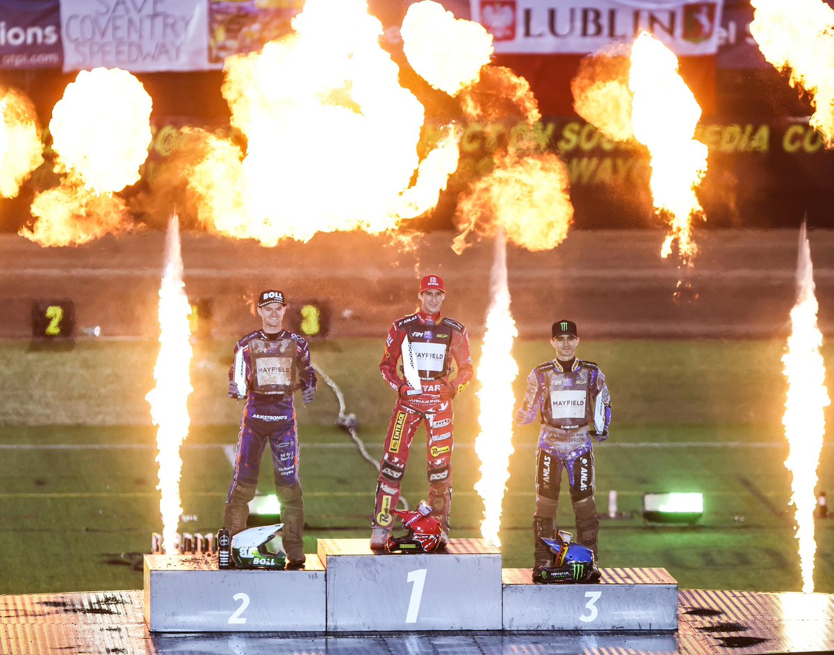 KLSpeedway's tweet photo. 🏆🥇

Max Fricke becomes the first King’s Lynn rider for a decade to win a @SpeedwayGP 🤯

We’re all proud of you, Max! 👊

📸 @taylanningpix 
#BritishSGP | #OurStars⭐️ https://t.co/DKJhj1iYJT