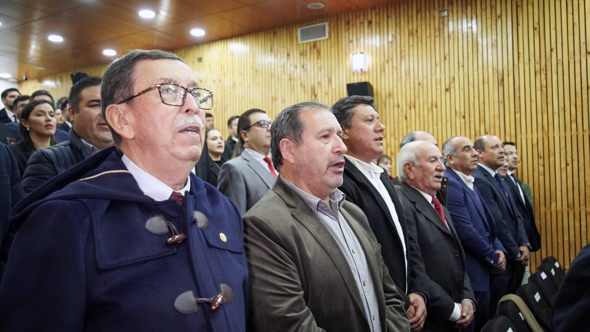 DPPCurico's tweet photo. Como Delegación Presidencial Provincial de Curicó, acompañamos a la Policía de Investigaciones en la ceremonia de conmemoración del Día del Detective en situación de Retiro, que se desarrolló en dependencias del Auditorio de la Corporación Cultural #Curicó. https://t.co/xiR43AeSNz