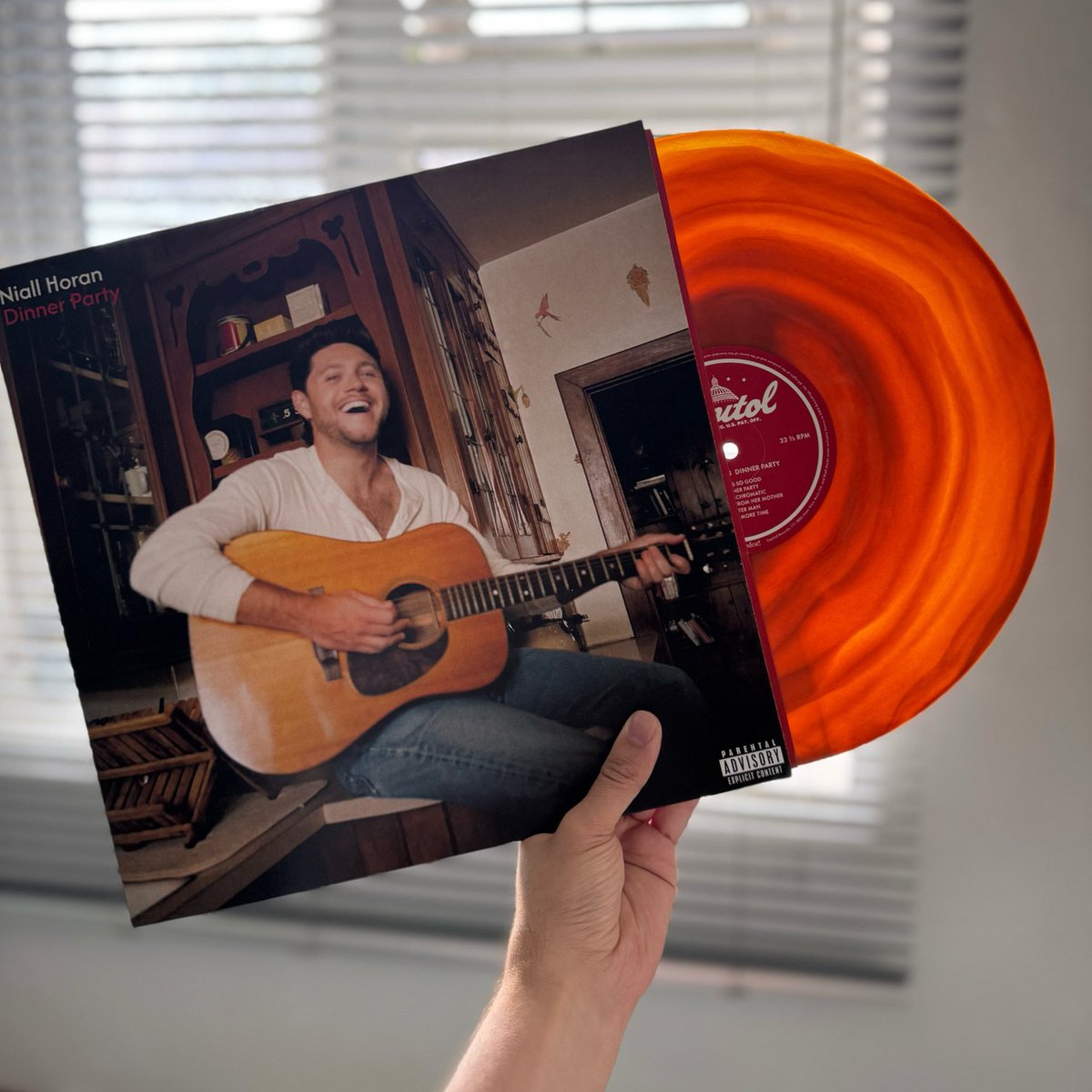 niallontours's tweet photo. Dinner Party by Niall Horan- Candlelight Vinyl Edition 

via @saamcarr https://t.co/ib2TqkfW7d