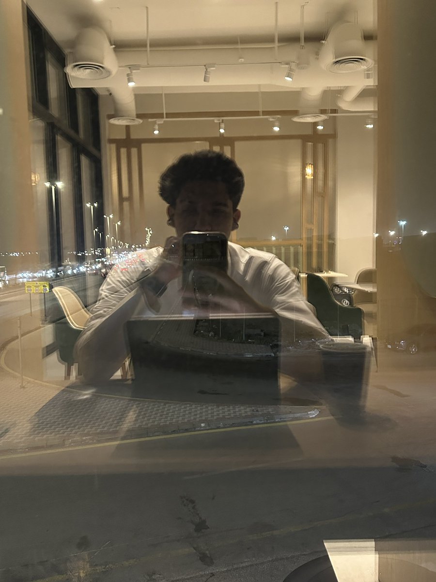 iTurkizz's tweet photo. 🚶🏻 https://t.co/QkkXC8T7na