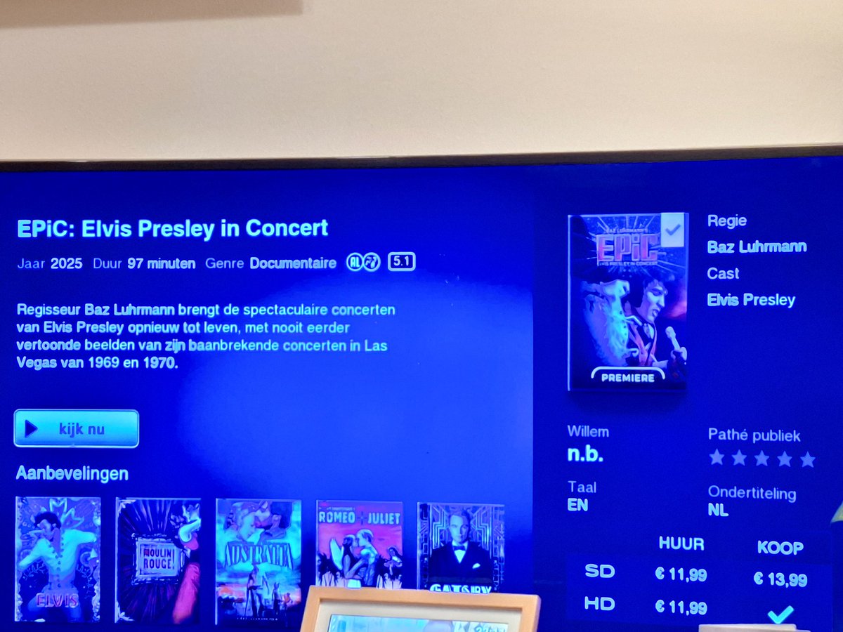 naomischouten1's tweet photo. Nu te zien en te koop bij @pathethuis app epic (elvis Presley in concert) blijft toch een geweldige mooie film! 🎤🕺😍🙂 #pathe #elvispresley https://t.co/HFY9WZt44k